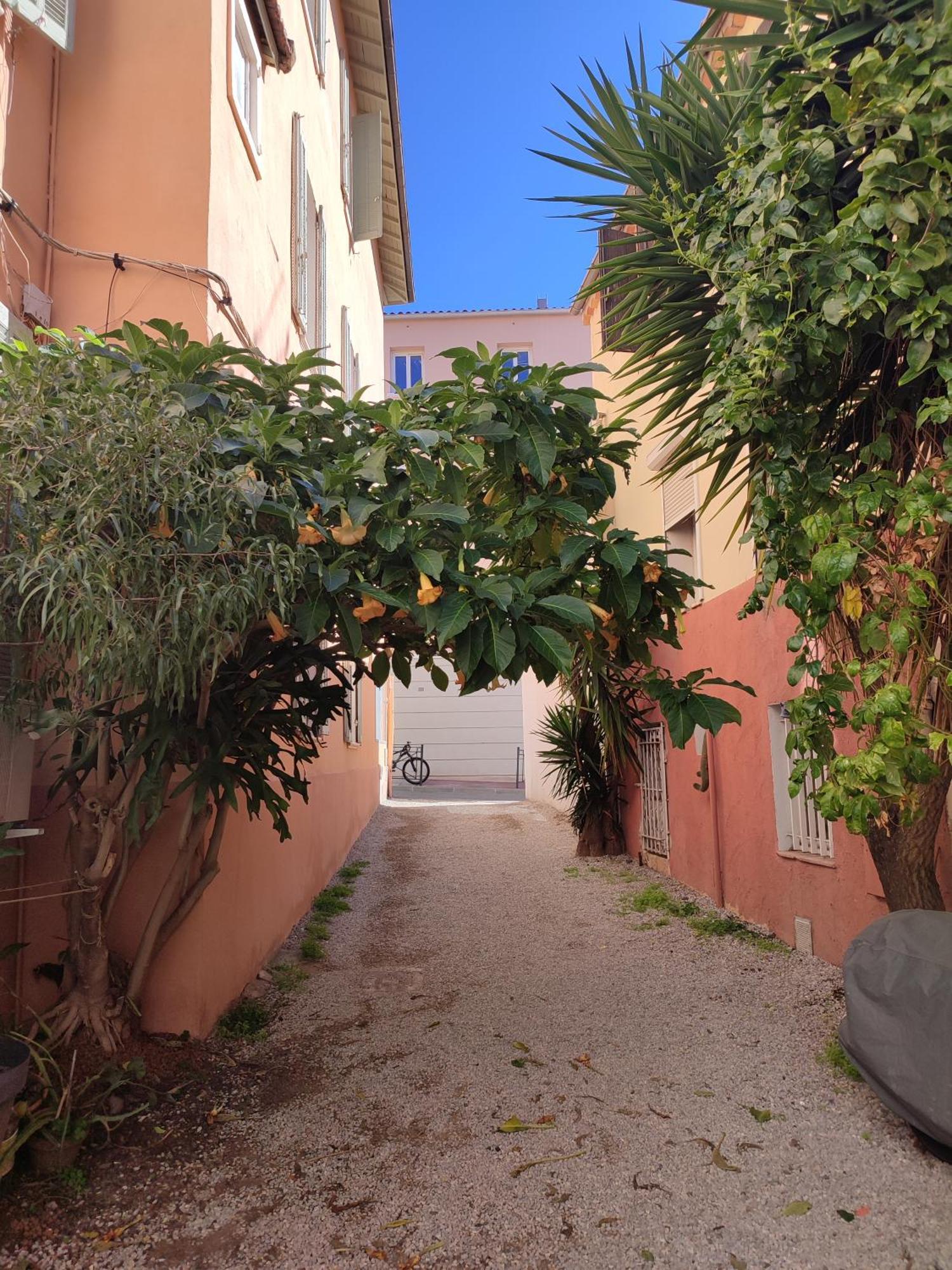 Suite Charabois Saint-Raphael  Exterior photo